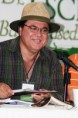 /album/fotogaleria-6to-encuentro-de-escritores-sonorenses/bajo-el-asedio-convivio-del-sabado-009-jpg/